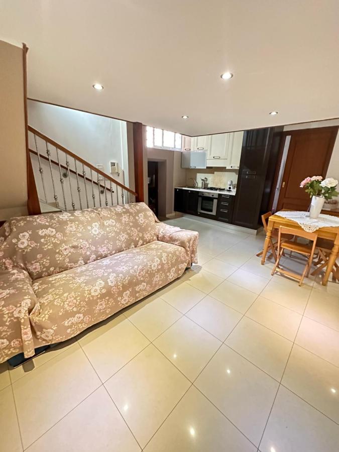 La Casetta Guest House San Giorgio a Cremano Dış mekan fotoğraf
